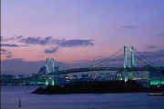 bridge_tokyo.jpg (9907 bytes)
