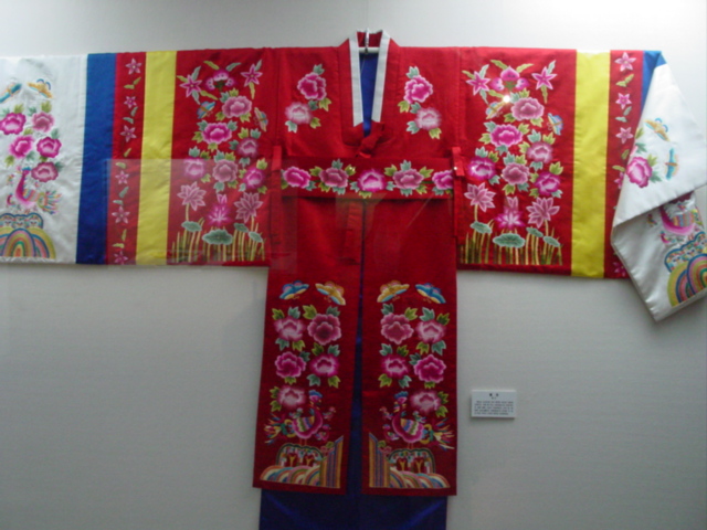 Taiwan Traditional Clothing